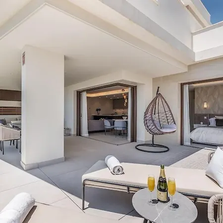 Ultimate Luxury Sea Views At Velaya Rdr408 아파트