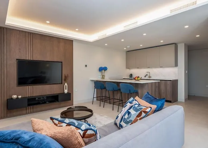 Ultimate Luxury Sea Views At Velaya Rdr408 埃斯特波纳