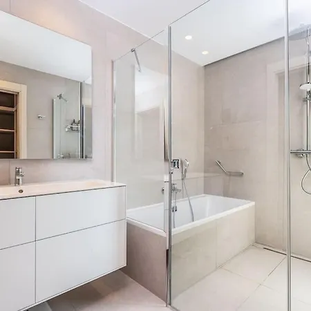 Ultimate Luxury Sea Views At Velaya Rdr408 Daire Estepona